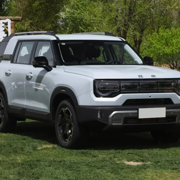 BAIC BJ30– Buy Direct From China | China Car Export Canada